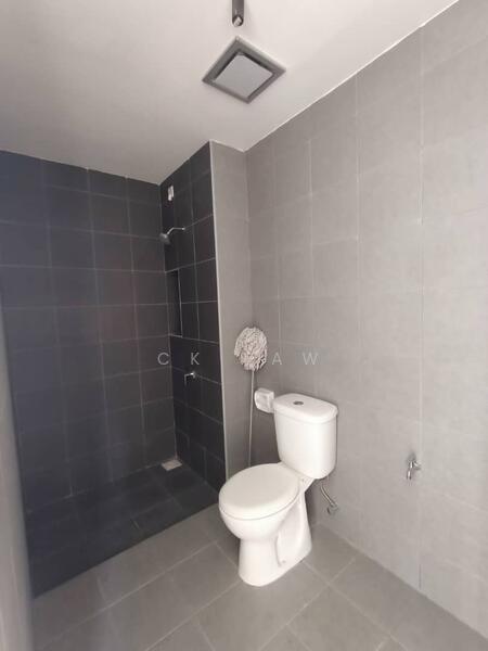 Rumah Teres 2 Tingkat untuk Dijual di Eco Forest (Semenyih) - CK Law - Bathroom - PropertyGuru.com.my