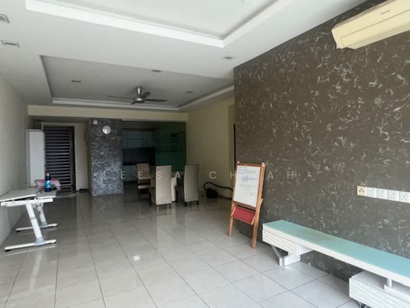 Condominium for Sale at Villa Tanjung (Tanjung Height) - Leesa Cheah - Living Room - PropertyGuru.com.my