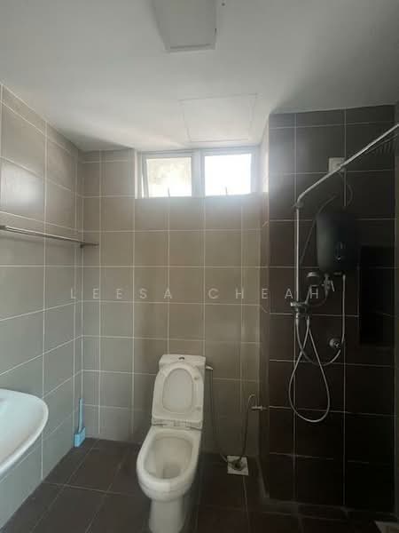 Condominium for Sale at Villa Tanjung (Tanjung Height) - Leesa Cheah - Bathroom - PropertyGuru.com.my