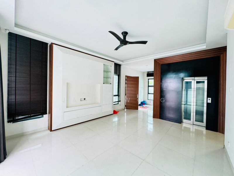 Bungalow House for Sale in Cyberjaya (Selangor) - Jared Wong - Living Room - PropertyGuru.com.my