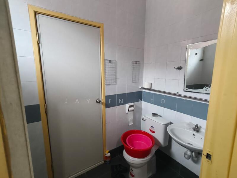 2-storey Terraced House for Sale in Taman Seri Orkid (Skudai) - Jayden Neo - Bathroom - PropertyGuru.com.my