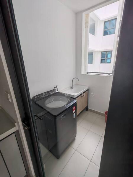 Queens Residences Q1 @ Queens Waterfront untuk Untuk Disewa - RM 3,600 /bulan, Apr 2026 - Interior - PropertyGuru.com.my