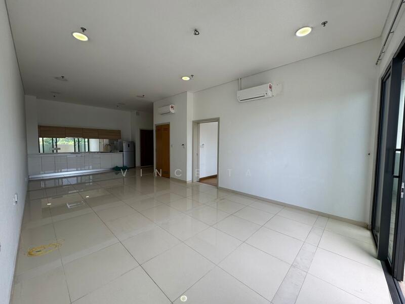 Service Residence for Sale at Service Residence @ Plaza Arkadia - Vince Tan - Living Room - PropertyGuru.com.my