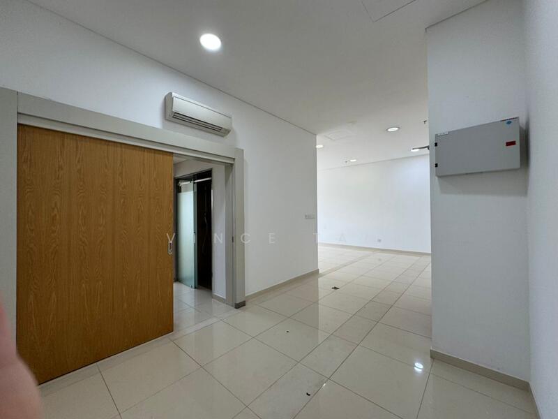 Service Residence for Sale at Service Residence @ Plaza Arkadia - Vince Tan - Interior - PropertyGuru.com.my
