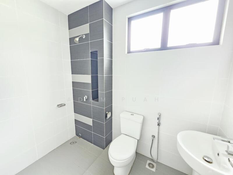 Zero-Lot Bungalow for Sale in Jade Hills (Kajang) - Adam Puah - Bathroom - PropertyGuru.com.my