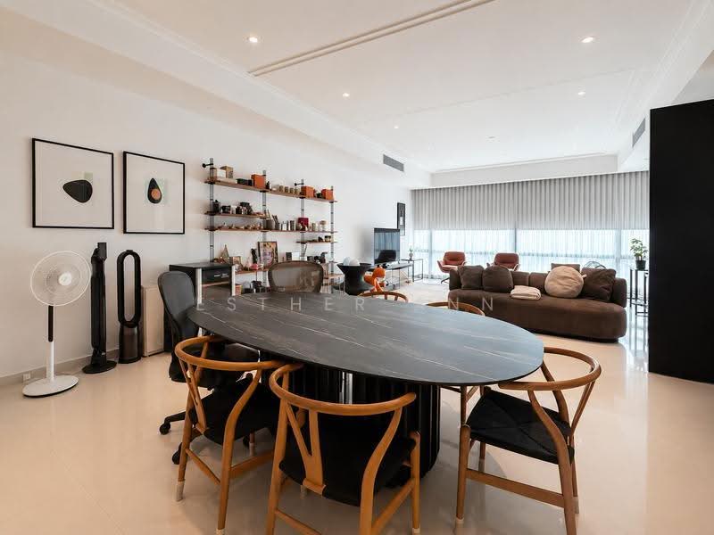 Kediaman Servis untuk Disewa di Crown Residences @ Pavilion Damansara Heights - Esther Ann - Living Room - PropertyGuru.com.my