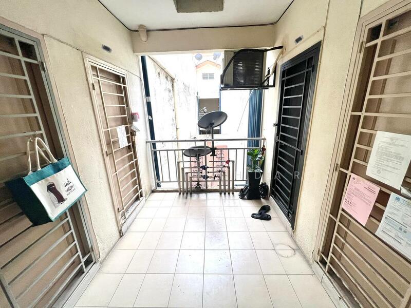Teratai Apartment @ Taman Sutera untuk Untuk Dijual - RM 230,000, Mac 2026 - Balcony - PropertyGuru.com.my