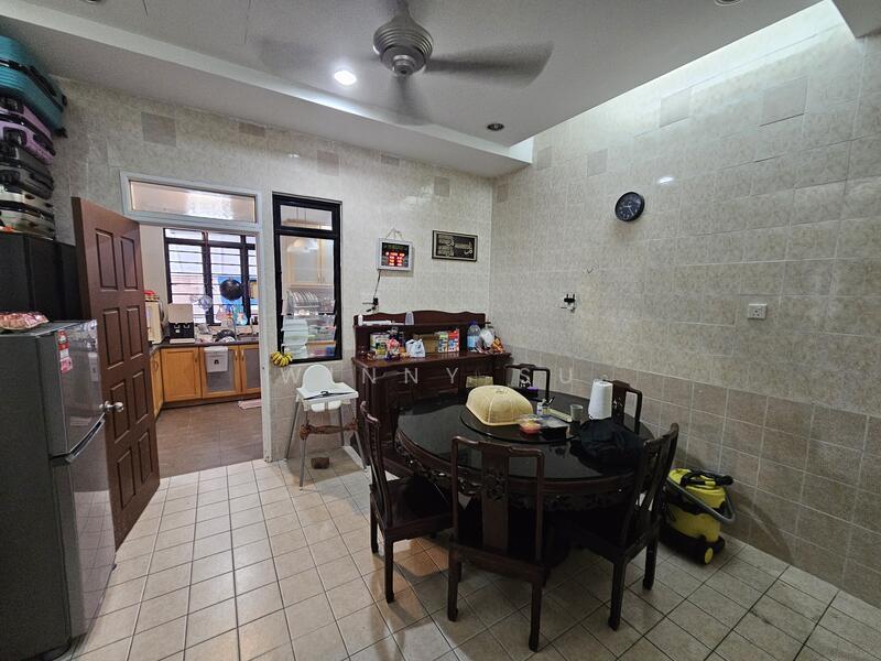 Rumah Teres 2 Tingkat untuk Dijual di Bukit Jelutong (Shah Alam) - Winny Su - Kitchen - PropertyGuru.com.my