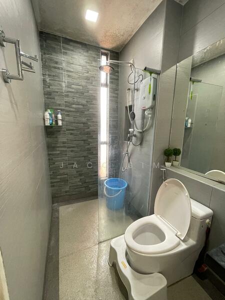 2-storey Terraced House for Sale in Johor Bahru (Johor) - Jacq Sim - Bathroom - PropertyGuru.com.my