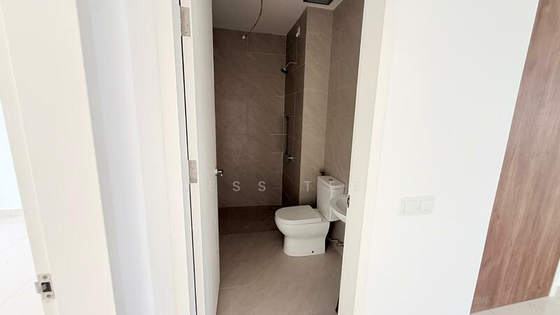Flat for Rent at EMBER @ Eco Ardence - Jess Tee - Bathroom - PropertyGuru.com.my