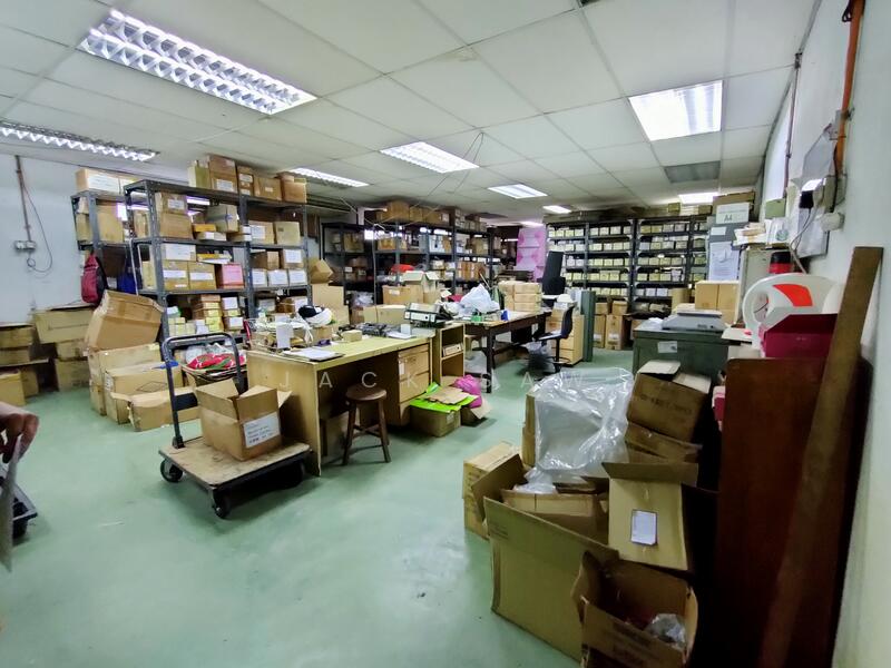 Detached Factory for Sale in Kawasan Perindustrian Prai (Perai) - Jack Saw - Interior - PropertyGuru.com.my
