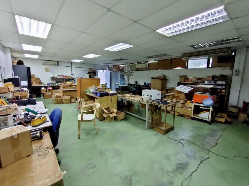 Detached Factory for Sale in Kawasan Perindustrian Prai (Perai) - Jack Saw - Interior - PropertyGuru.com.my