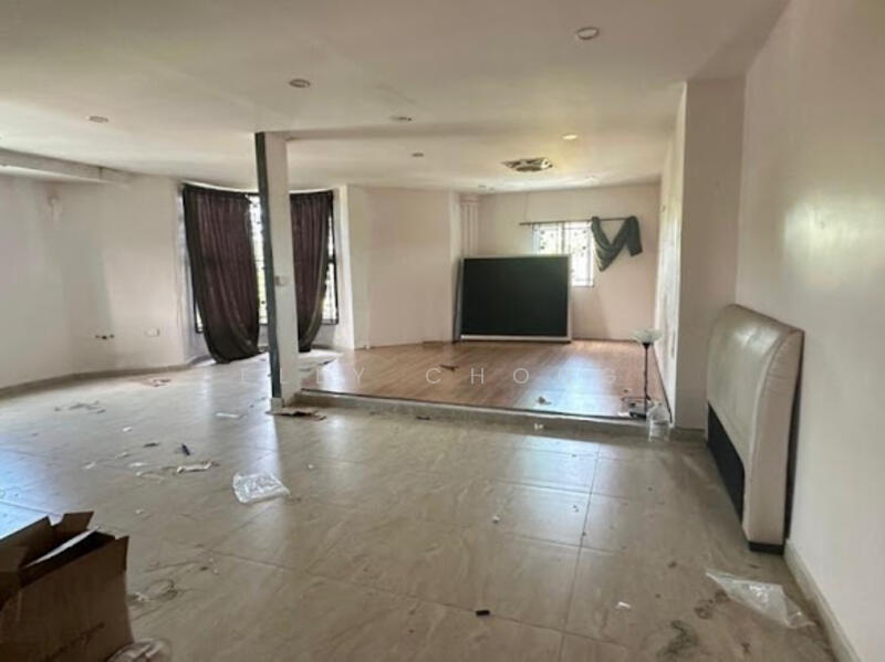 Rumah Teres 2 Tingkat untuk Dijual di Flat Taman Sri Indah - Elly Chong - PropertyGuru.com.my