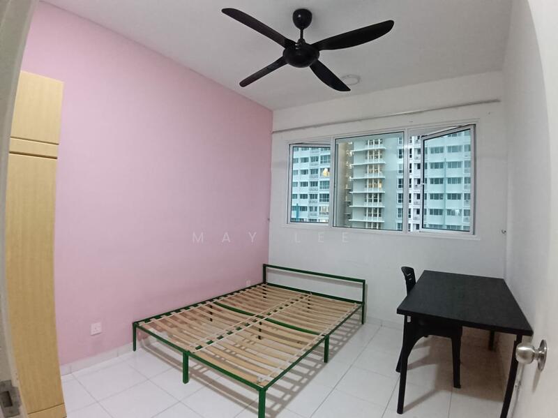 Condominium for Sale at i-Santorini - May Lee - Bedroom - PropertyGuru.com.my