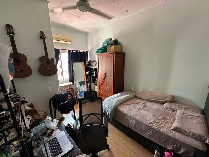 Rumah Teres 2 Tingkat untuk Dijual di SS 23, Taman Sea (Petaling Jaya) - Richard Liew - Bedroom - PropertyGuru.com.my