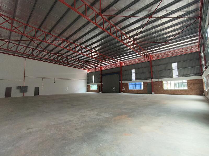 Semi-D Factory for Rent in Kulim (Kedah) - Jack Saw - Interior - PropertyGuru.com.my