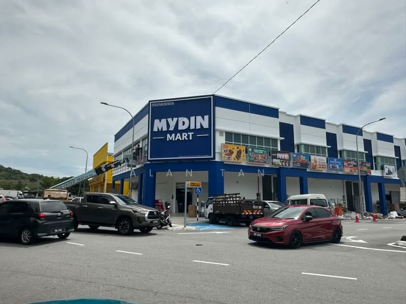 Shop for Rent in Alam Suria (Puncak Alam) - Alan Tan - Exterior - PropertyGuru.com.my