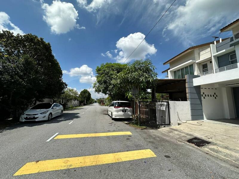 2-storey Terraced House for Sale in Jenjarom (Selangor) - JUMIDAH (JUE) - Exterior - PropertyGuru.com.my