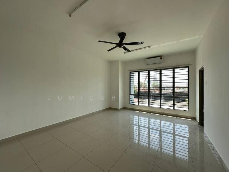 2-storey Terraced House for Sale in Jenjarom (Selangor) - JUMIDAH (JUE) - Living Room - PropertyGuru.com.my