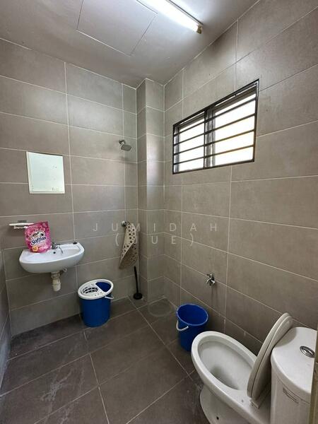 2-storey Terraced House for Sale in Jenjarom (Selangor) - JUMIDAH (JUE) - Bathroom - PropertyGuru.com.my