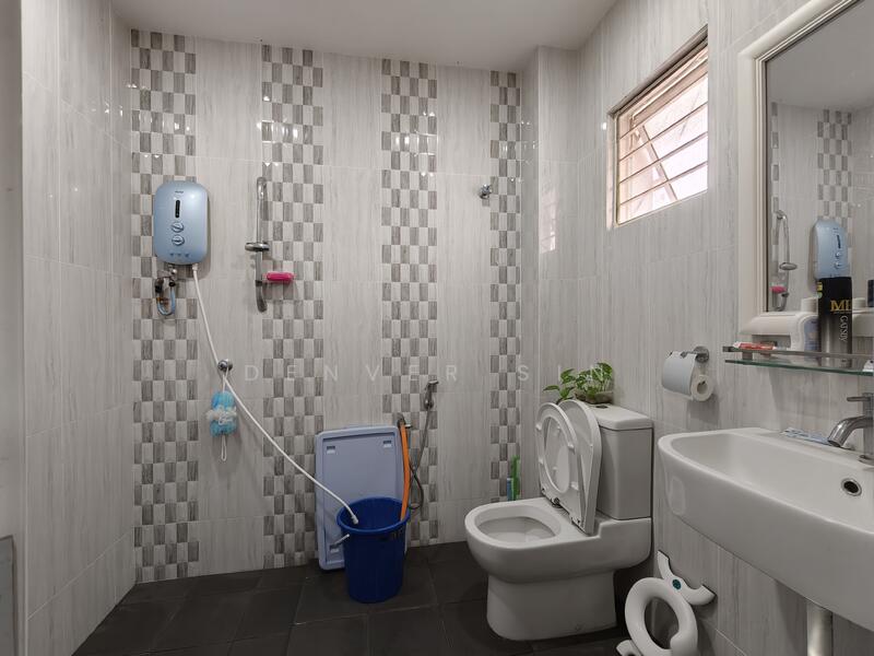 Rumah Teres 2 Tingkat untuk Dijual di Ampang (Selangor) - Denver Sin - Bathroom - PropertyGuru.com.my