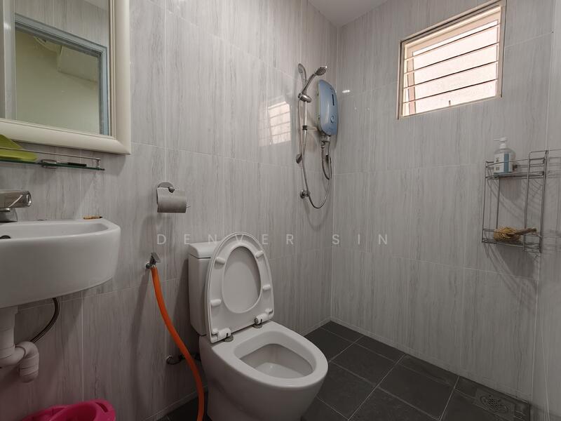 Rumah Teres 2 Tingkat untuk Dijual di Ampang (Selangor) - Denver Sin - Bathroom - PropertyGuru.com.my