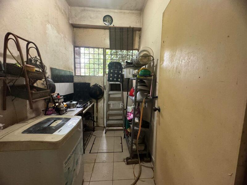 Terraced House for Sale in Kajang (Selangor) - Mahirah . - Kitchen - PropertyGuru.com.my