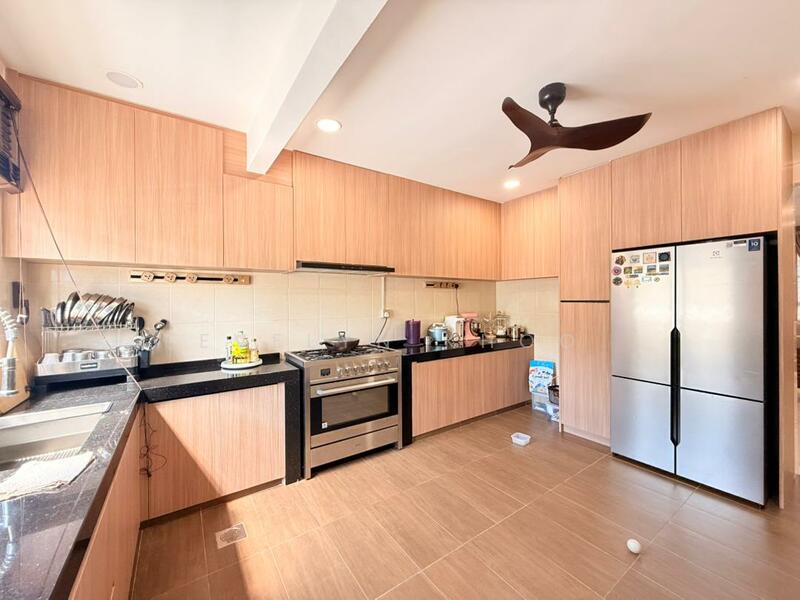 2-storey Terraced House for Sale in Bandar Country Homes (Rawang) - Evelyn Khoo - Kitchen - PropertyGuru.com.my