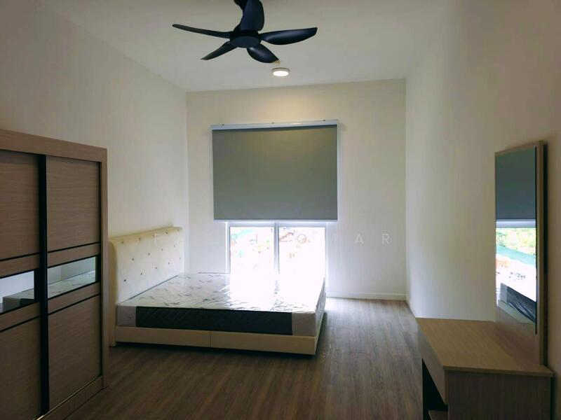 Condominium for Rent at Lakefront Residence - Fazri Omar - Bedroom - PropertyGuru.com.my