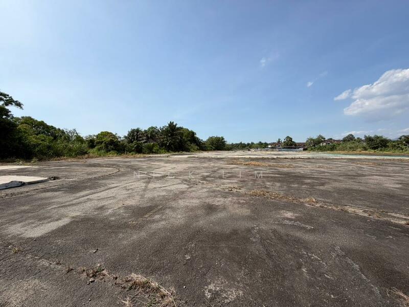 Commercial Land for Sale in Bukit Tambun (Simpang Ampat) - Nick Lim - Exterior - PropertyGuru.com.my