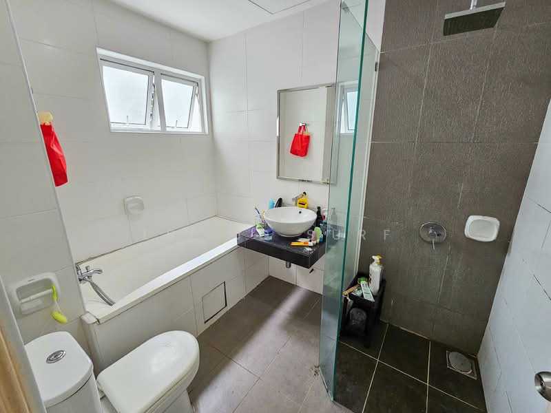 Condominium for Sale at Subang Parkhomes - Lee Jo Surf - Bathroom - PropertyGuru.com.my