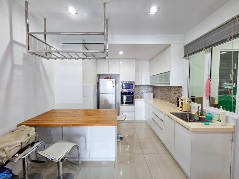 Condominium for Sale at Subang Parkhomes - Lee Jo Surf - Kitchen - PropertyGuru.com.my
