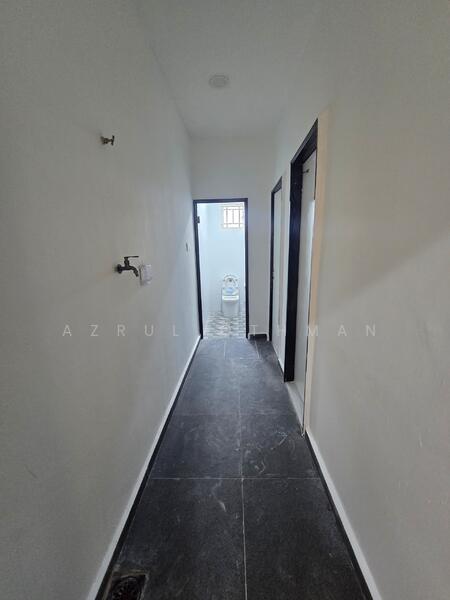 Rumah Teres 1 Tingkat untuk Dijual di Taman Panchor Jaya (Paroi) - Azrul Othman - Corridor - PropertyGuru.com.my