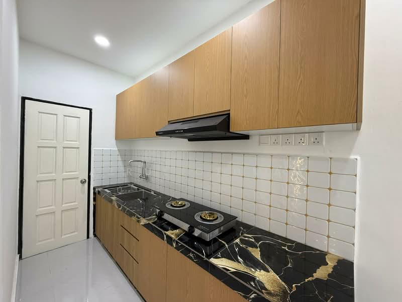 Rumah Teres 1 Tingkat untuk Dijual di Taman Panchor Jaya (Paroi) - Azrul Othman - Kitchen - PropertyGuru.com.my