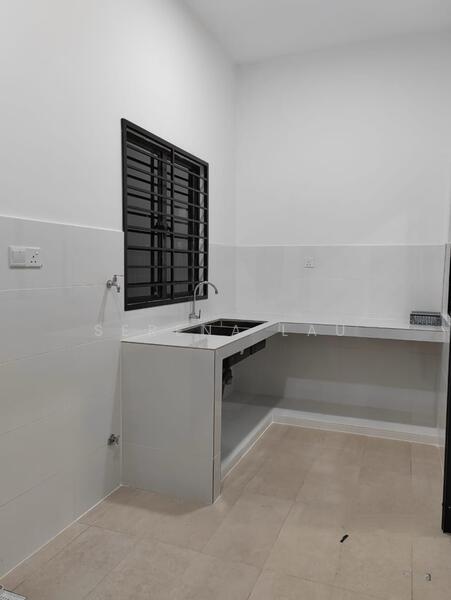 Setia Utama 3 untuk Untuk Disewa - RM 2,600 /bulan, Feb 2026 - Kitchen - PropertyGuru.com.my