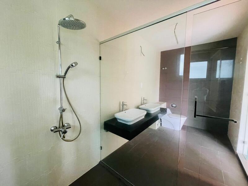 Rumah Berkembar untuk Dijual di Cyberjaya (Selangor) - Jared Wong - Bathroom - PropertyGuru.com.my