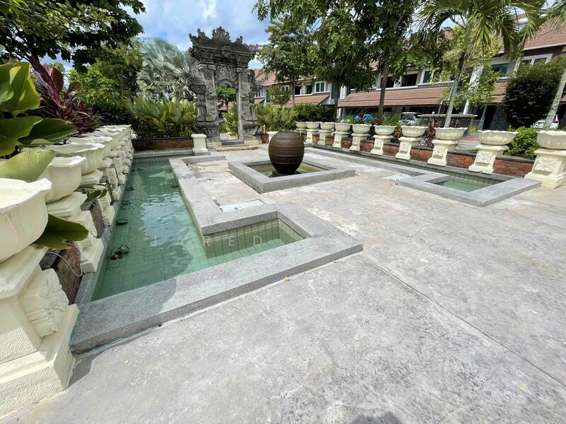 Rumah Berkembar untuk Dijual di Cyberjaya (Selangor) - Jared Wong - Exterior - PropertyGuru.com.my