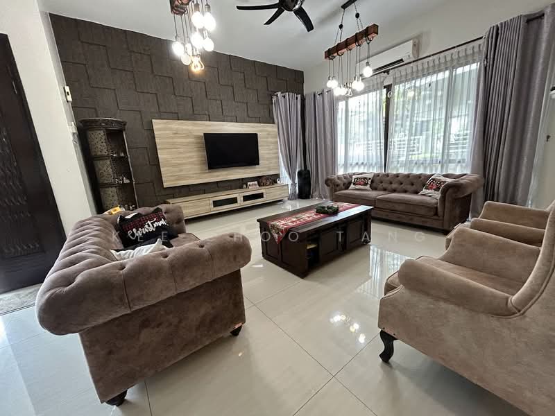 Twin Villas for Sale in Kota Kemuning (Shah Alam) - Anjoe Tang - Living Room - PropertyGuru.com.my