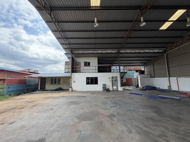 Warehouse for Rent in Senawang (Negeri Sembilan) - Josh Loo - Exterior - PropertyGuru.com.my