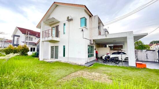 2-storey Terraced House for Sale in Alam Suria (Puncak Alam) - Nazri Hassan