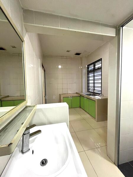2-storey Terraced House for Sale in Taman JP Perdana (Johor Bahru) - Darren Siu - Kitchen - PropertyGuru.com.my