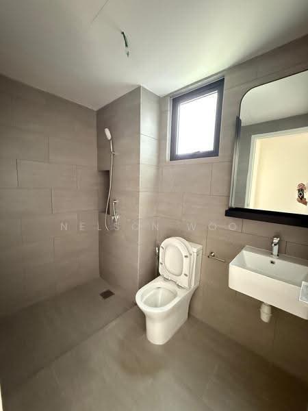 Kediaman Servis untuk Dijual di D'Ivo - Nelson Woo - Bathroom - PropertyGuru.com.my