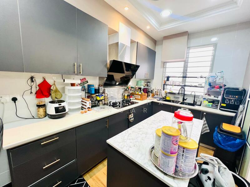 Apartment for Sale at Idaman Abadi - Nadiah Mohamad Anuar - Kitchen - PropertyGuru.com.my