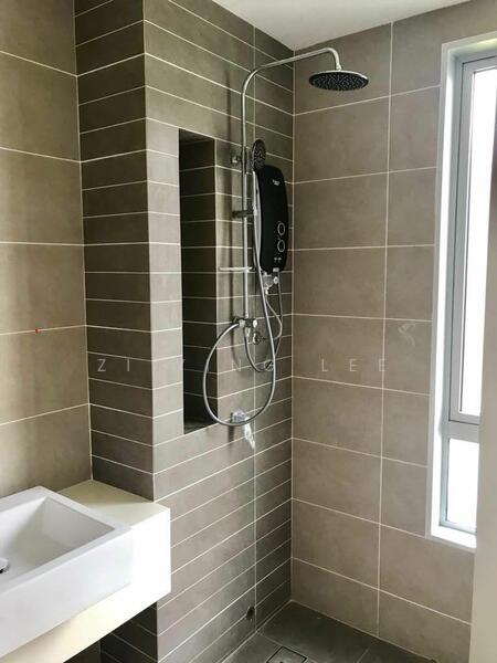 Terraced House for Sale in Bandar Tropicana Aman (Telok Panglima Garang) - Zi Ying Lee - Bathroom - PropertyGuru.com.my