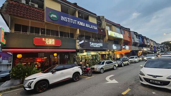 Ismail Rent Shop for Rent in Taman Tun Dr Ismail (Kuala Lumpur) - peng peng
