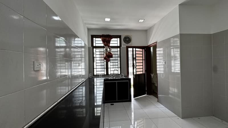 2-storey Terraced House for Sale in Johor Bahru (Johor) - Anderson Yu - Kitchen - PropertyGuru.com.my