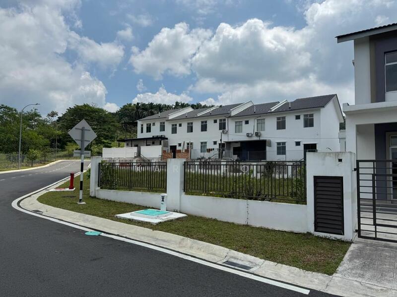 2-storey Terraced House for Sale in Johor Bahru (Johor) - Karl Ho - Exterior - PropertyGuru.com.my