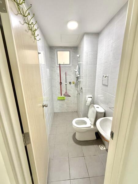 Condominium for Rent at i-Santorini - Yuki Bong - Bathroom - PropertyGuru.com.my