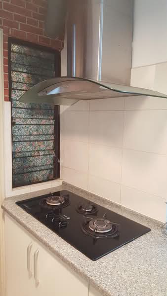 Kondominium untuk Dijual di Vista Millennium Condominium - Raymond Wong - Kitchen - PropertyGuru.com.my