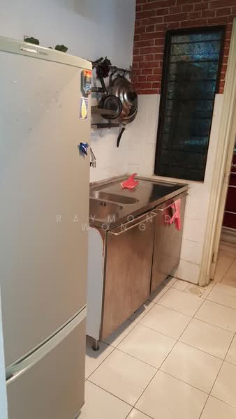 Kondominium untuk Dijual di Vista Millennium Condominium - Raymond Wong - Kitchen - PropertyGuru.com.my